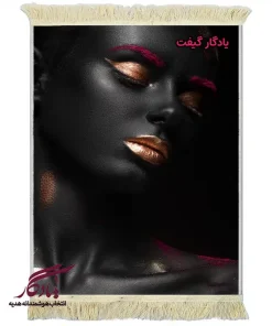تابلو فرش مدرن طرح بانوی عشق2 کد md12 - یادگار گیفت