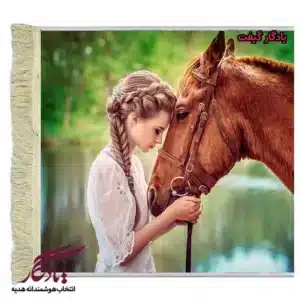 تابلوفرش ماشینی طرح دوشیزه و قهوه ای کد d09-1