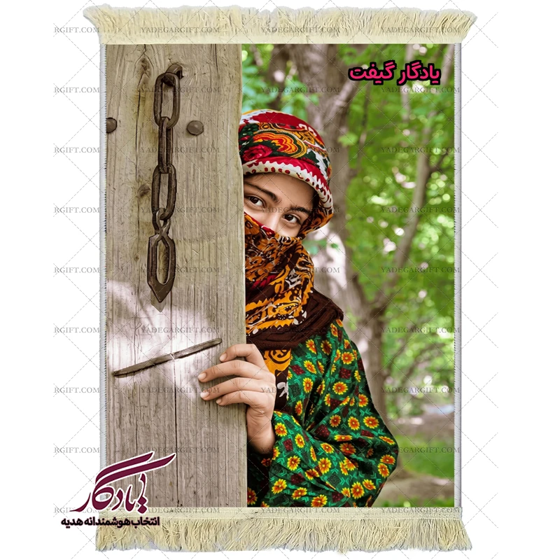 تابلو فرش ماشینی طرح ایرانی بانوی روستا کد i74 - یادگار گیفت
