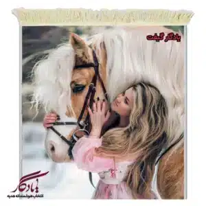 تابلو فرش ماشینی طرح دوشیزه و طلایی کد d59-1