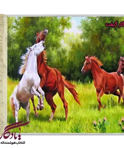 تابلو فرش ماشینی طرح حیوانات بازی اسب ها کد H41-1