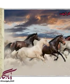 تابلو فرش ماشینی طرح حیوانات تاخت و تاز کد h28-1