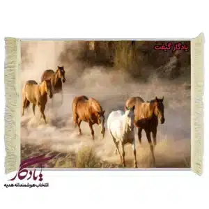 تابلو فرش ماشینی طرح حیوانات گله اسب ها کد h32