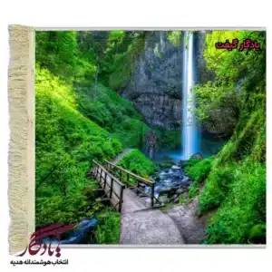 تابلو فرش ماشینی طرح منظره آبشار لاتورل کد m106-1